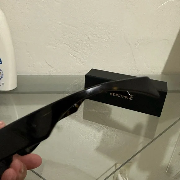 Versace Glasses - Picture 6 of 7